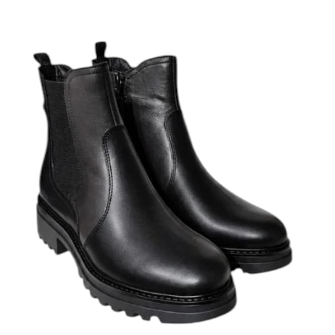 Stivale basso nero in pelle Cinzia soft - SculcoScarpe
