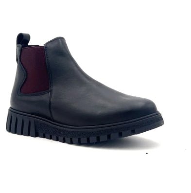 Stivaletto Donna Cinzia Soft Nero elastico bordeaux in Pelle con Inserto Elastico e Suola Carrarmato Cinzia soft colore Nero/bordeux - SculcoScarpe