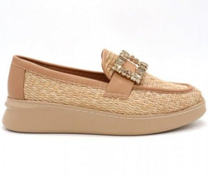Mocassino Donna Laura Biagiotti Beige con Fibbie Gioiello – Platform Comfort Elegante Mocassino colore Beige - SculcoScarpe