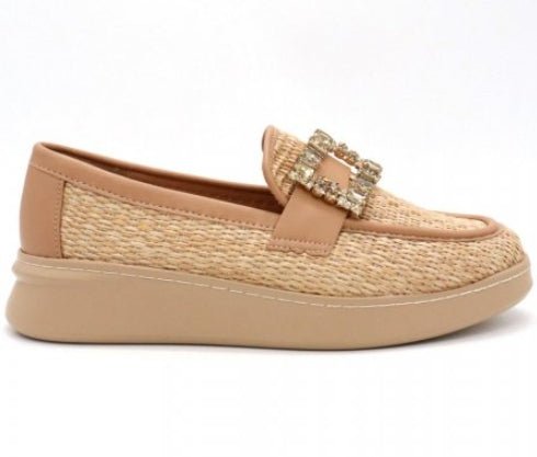 Mocassino Donna Laura Biagiotti Beige con Fibbie Gioiello – Platform Comfort Elegante Mocassino colore Beige - SculcoScarpe