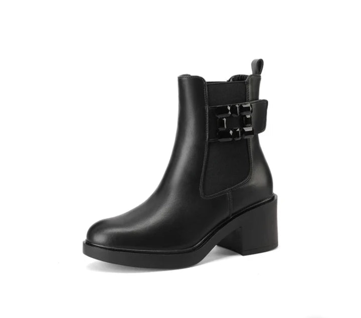 stivaletto donna con tacco Queen Helena in ecopelle nera. stivaletto colore Nero - SculcoScarpe